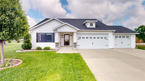 145 Lea Ln, Forsyth, IL, 62535-1119 | Card Image