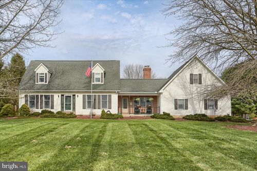 9421 Carlisle Road, DILLSBURG, PA, 17019 | Card Image