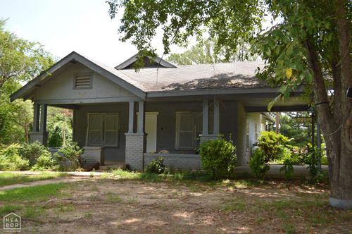 8068 Hilltop Ln, Harrisburg, AR, 72432-8340 | Card Image