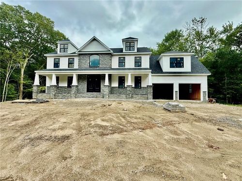 12 Beechwood Dr, Cranston, RI, 02921-3300 | Card Image