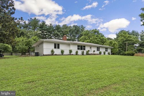 6906 Deer Valley Rd, HIGHLAND, MD, 20777-9508 | Card Image