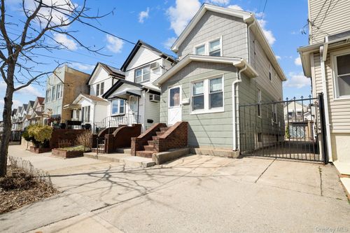 8511 Sutter Avenue, New York, NY, 11417 | Card Image