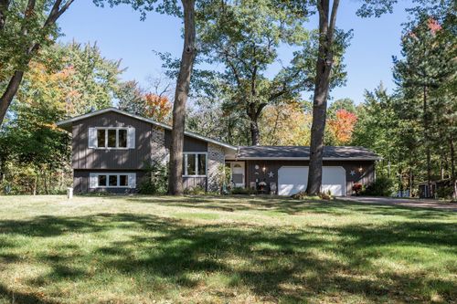 21387 W Birchwood Cir Ne, Cedar, MN, 55011-9664 | Card Image