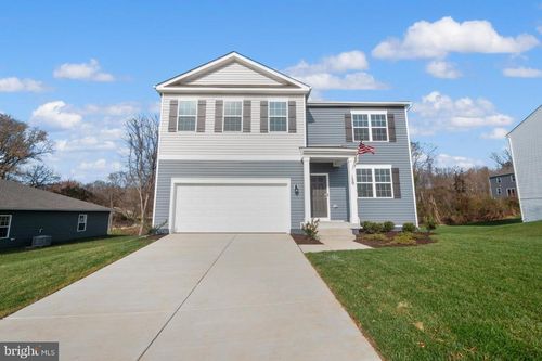 124 Open Gate Ln, SHEPHERDSTOWN, WV, 25443-4924 | Card Image