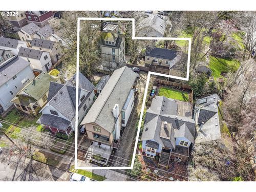 36 Ne Stanton St, Portland, OR, 97212-3057 | Card Image