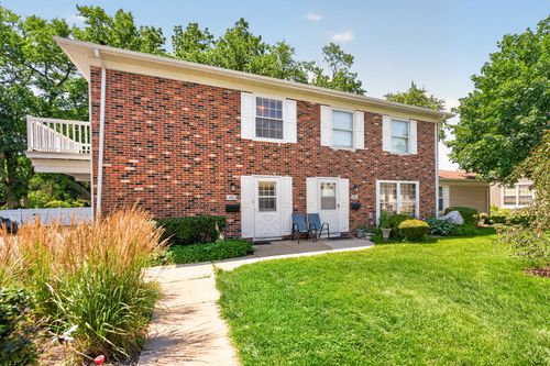 d-1370 Woodcutter Ln, Wheaton, IL, 60189-9144 | Card Image