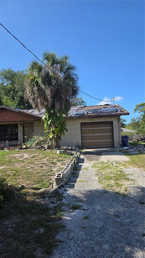 220 Mount Pleasant Rd, NOKOMIS, FL, 34275-4715 | Card Image