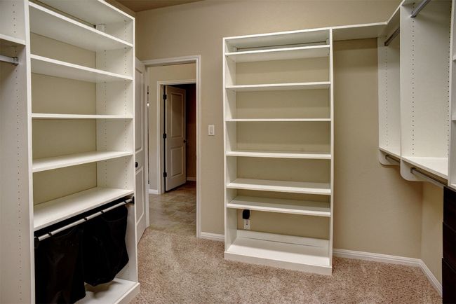 Walk-in closet with more built ins | Image 11