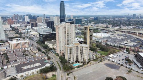 1314-3525 Sage Rd, Houston, TX, 77056-7025 | Card Image