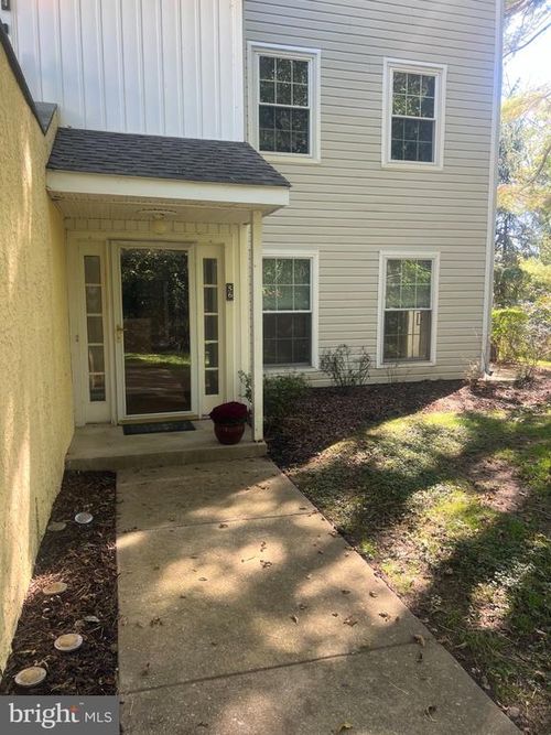 56 Bayberry Ct, GLEN MILLS, PA, 19342-2001 | Card Image
