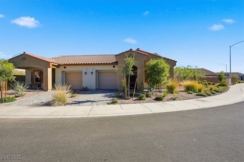 1186 Hummingbird Bay Ln, Henderson, NV, 89011-4528 | Card Image