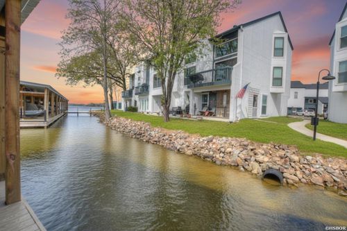 8-4-700 Grand Point Drive, Hot Springs, AR, 71901 | Card Image