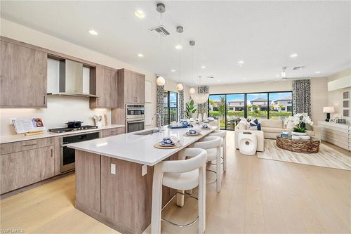 20678 Fair Oak Ln, ESTERO, FL, 33928-4096 | Card Image