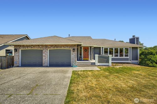 1723 26th Street Pl Sw, Puyallup, WA, 98371-6566 | Card Image