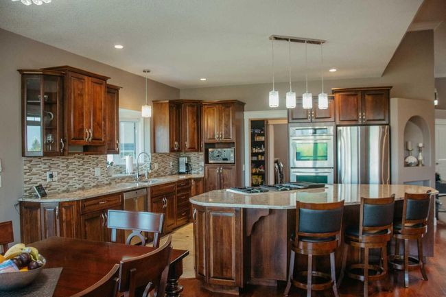 22 Crystal Cres, House other with 3 bedrooms, 3 bathrooms and 5 parking in Widewater AB | Image 8