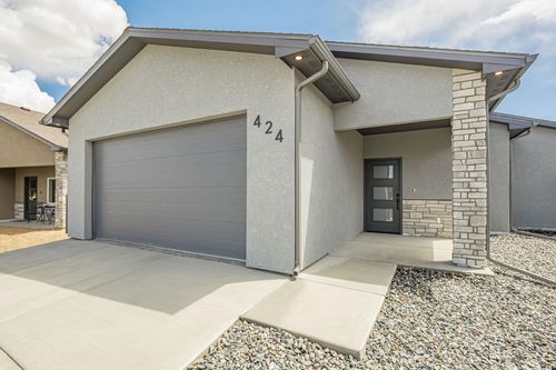 424 Iola Basin St, Grand Junction, CO, 81504-4476 | Card Image