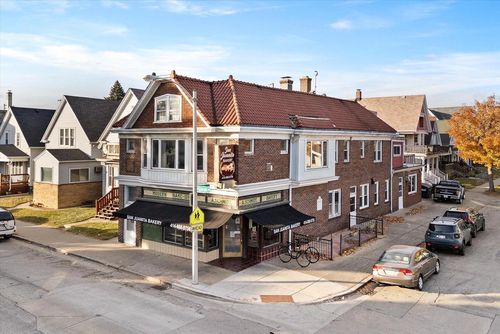 2802-2800 W Lincoln Avenue, Milwaukee, WI, 53215 | Card Image