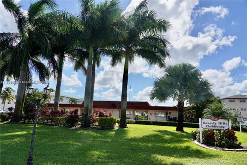 apt-s112-5300 Washington St, Hollywood, FL, 33021-7758 | Card Image