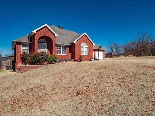 403 Oklahoma Ave, McAlester, OK, 74501-7386 | Card Image