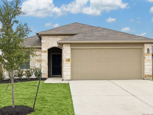 323 Shimmering Cv, San Marcos, TX, 78666-4891 | Card Image