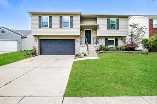 15 Glengary Dr, Delaware, OH, 43015-7615 | Card Image