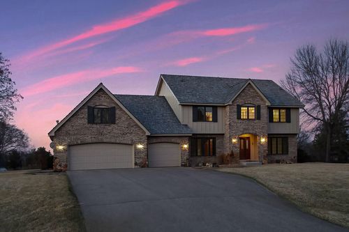 14 Hill Farm Cir, NORTH OAKS, MN, 55127-2002 | Card Image