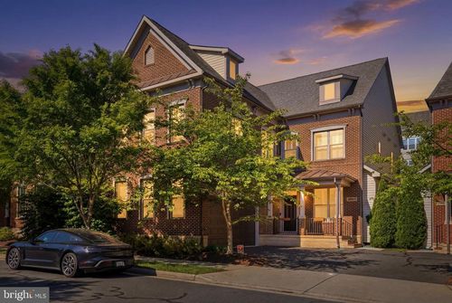 20623 Holyoke Dr, ASHBURN, VA, 20147-3233 | Card Image