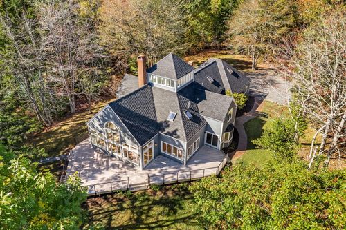 82 Falcon Ln, Lamoine, ME, 04605-4341 | Card Image