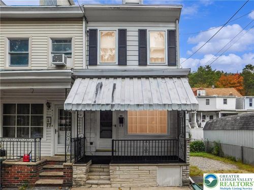 1419 E Market St, MAHANOY CITY, PA, 17948-3016 | Card Image