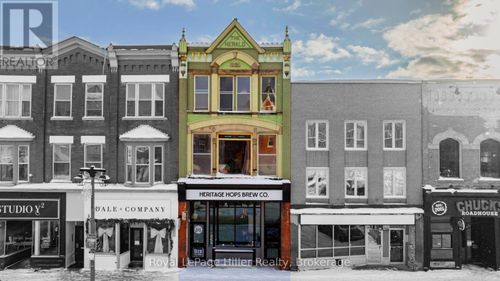 21 Market Pl, Stratford, ON, N5A1A4 | Card Image