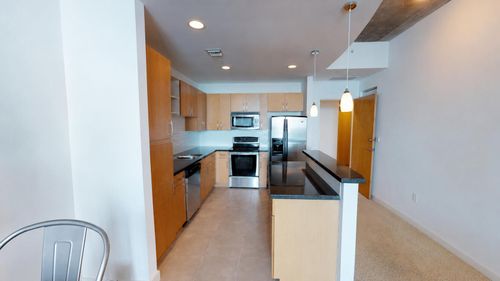 611-300 S Australian Ave, West Palm Beach, FL, 33401-5091 | Card Image
