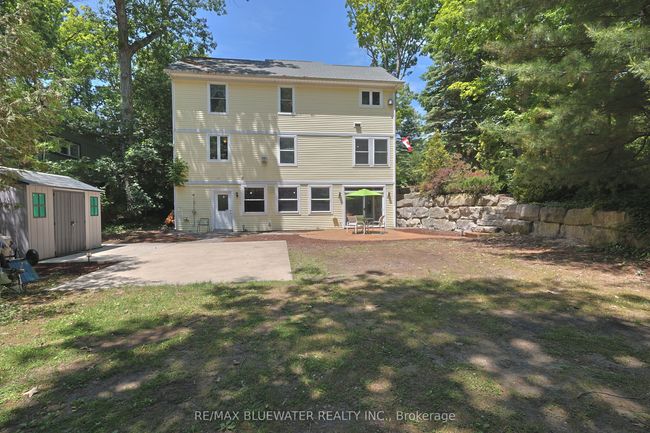 5 Philip St, House other with 7 bedrooms, 5 bathrooms and 5 parking in Huron ON | Image 5