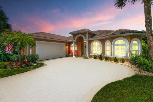 3954 Recreation Ln, NAPLES, FL, 34116-7331 | Card Image