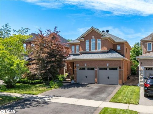 15 Milfoil St, Georgetown, ON, L7G6L9 | Card Image
