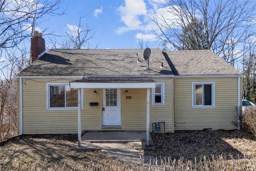 202 Duffield Ave, Pittsburgh, PA, 15235-2908 | Card Image