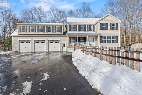 141 Thompson Road, Kennebunk, ME, 04043 | Card Image