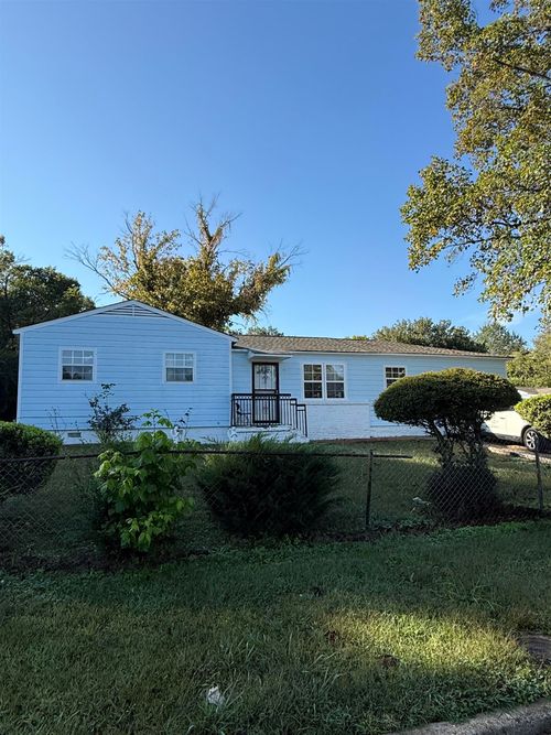 4502 Beacon Hill Cv, Memphis, TN, 38127-2856 | Card Image