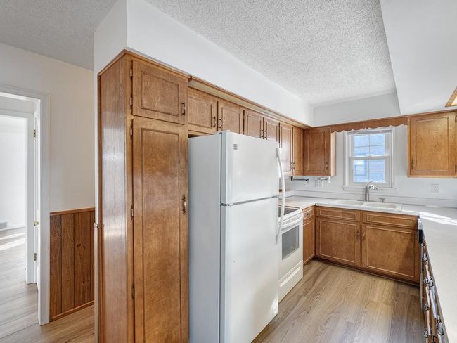5 - Kitchen.jpg | Image 5
