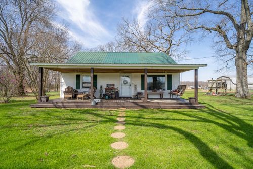 135 Campbellsville Pike, Ethridge, TN, 38456-5010 | Card Image