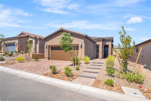 57 Lake Bluff Ct, Henderson, NV, 89011-1582 | Card Image