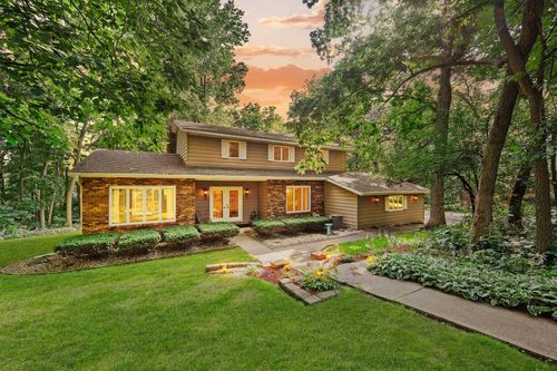 4011 Shadows Court, WINDSOR, WI, 53532 | Card Image