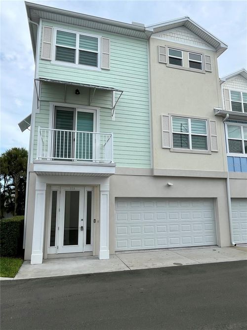 821 Oakbend Dr, Palm Harbor, FL, 34683 | Card Image