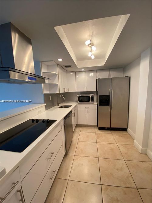315-1800 Sans Souci Blvd, North Miami, FL, 33181-3033 | Card Image