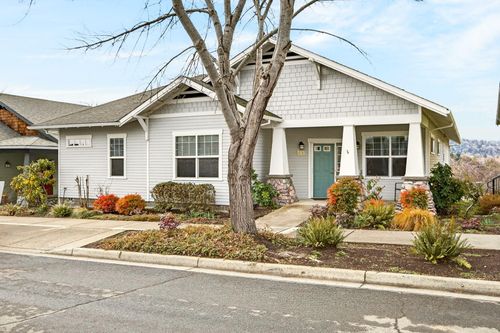 843 Plum Ridge Drive, Ashland, OR, 97520 | Card Image