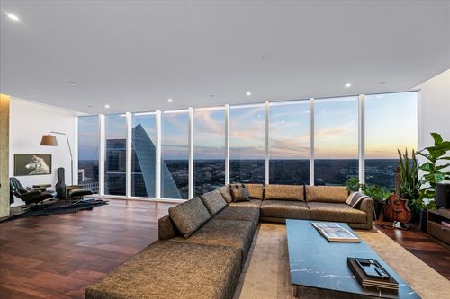 unit-4105-301 West Ave, Austin, TX, 78701-4764 | Card Image