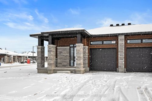 1057 Moore Street, Brockville, ON, K6V0H1 | Card Image