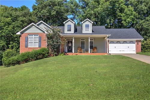 31 Cliffhanger Pointe Sw, Euharlee, GA, 30120-6079 | Card Image