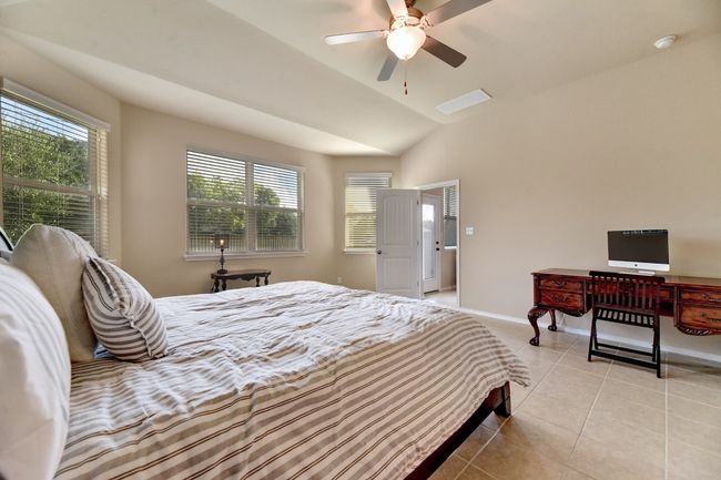 Primary Suite overlooking the backyard | Image 12