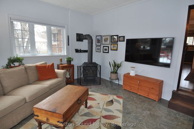2133 6th Ave W, House other with 2 bedrooms, 2 bathrooms and 3 parking in Owen Sound ON | Image 23