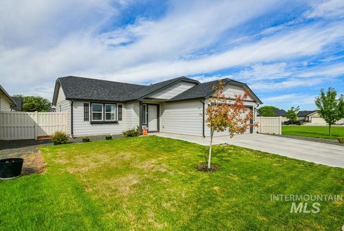 4706 Columbia Falls Ave, Caldwell, ID, 83607-5855 | Card Image